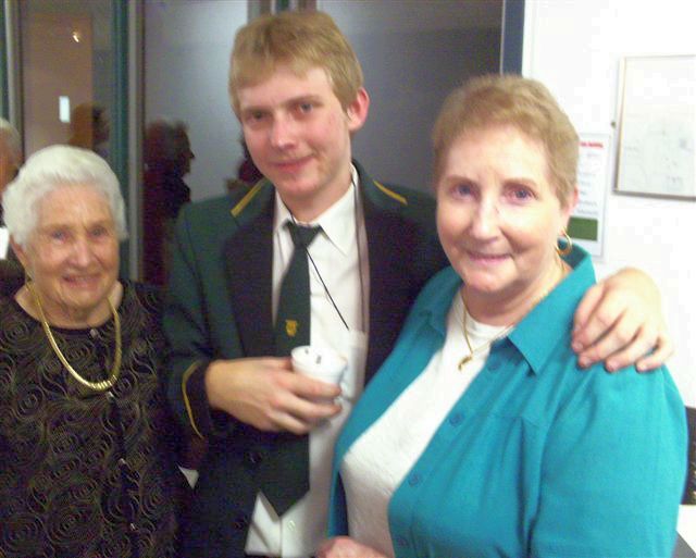 Strollin Down Broadway 5