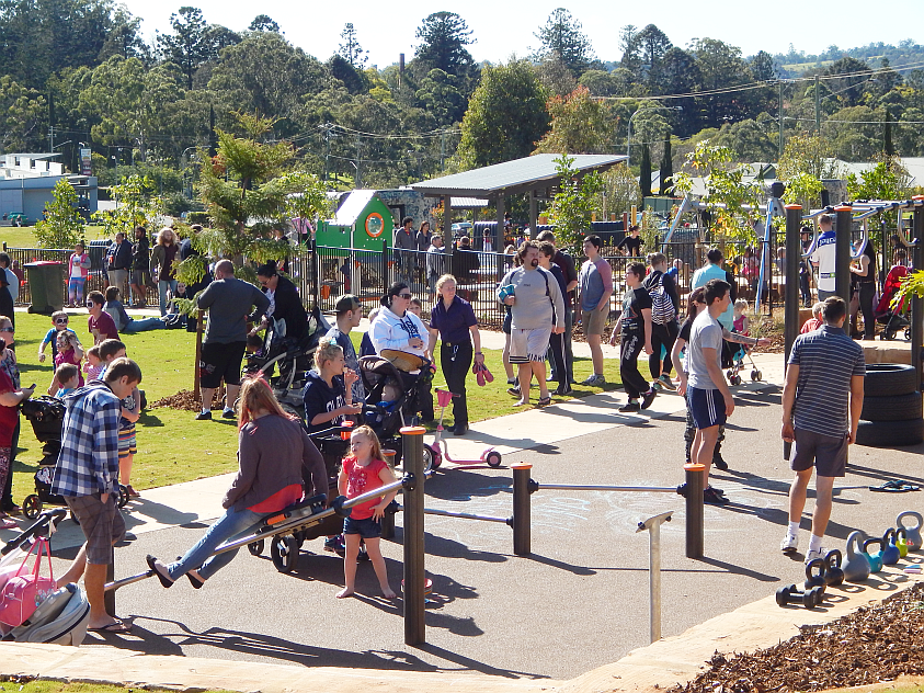 Wilsonton Hts Park Opening